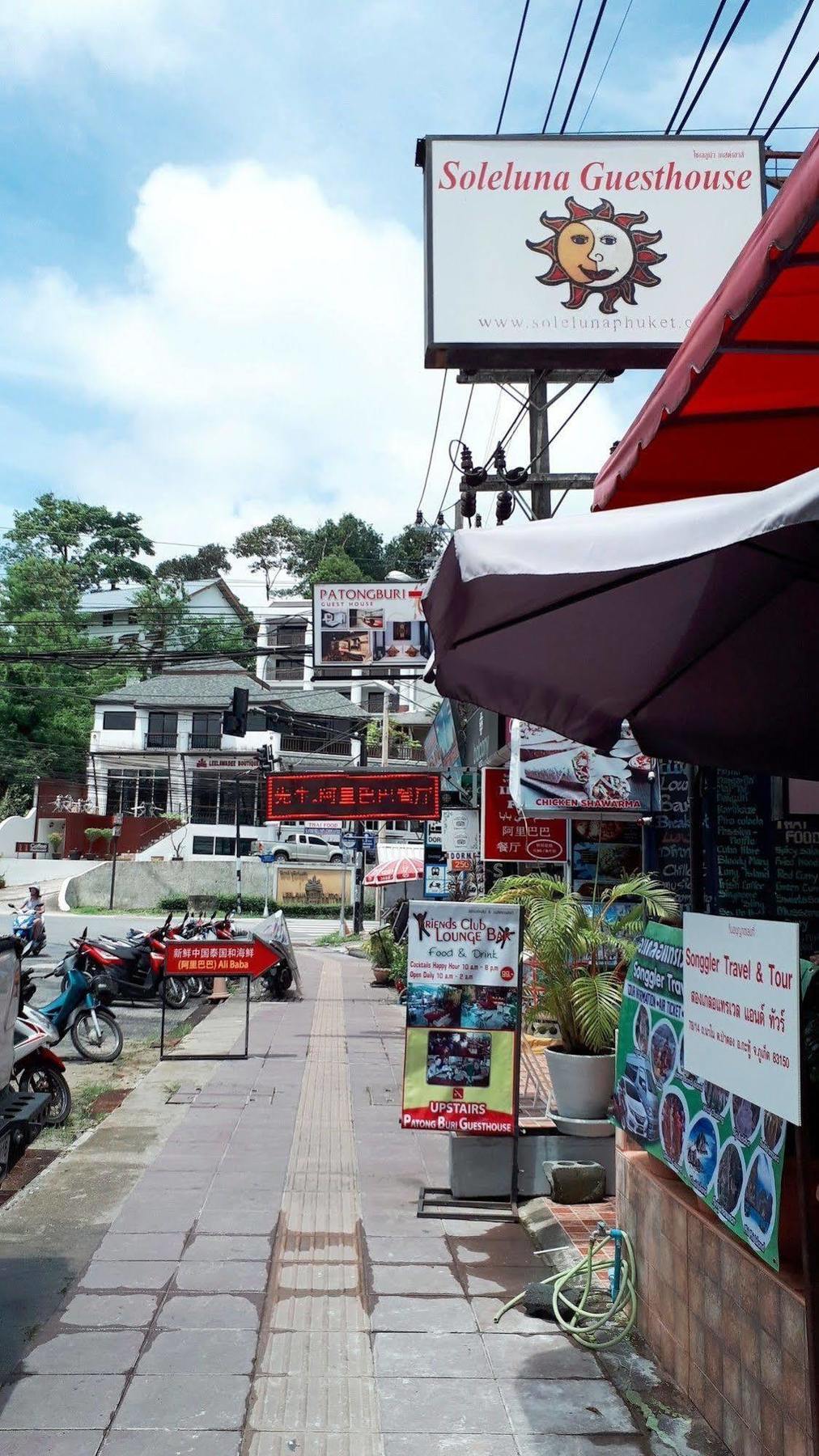 Soleluna Hotel Patong Bagian luar foto