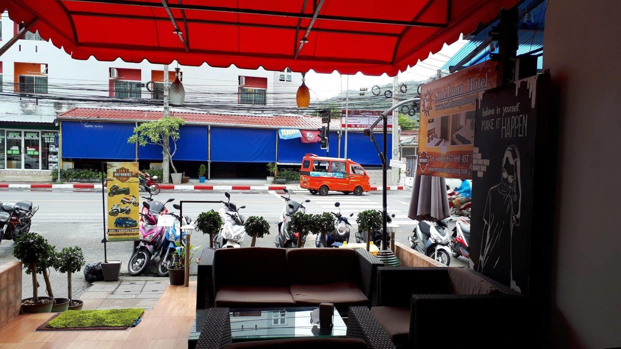 Soleluna Hotel Patong Bagian luar foto