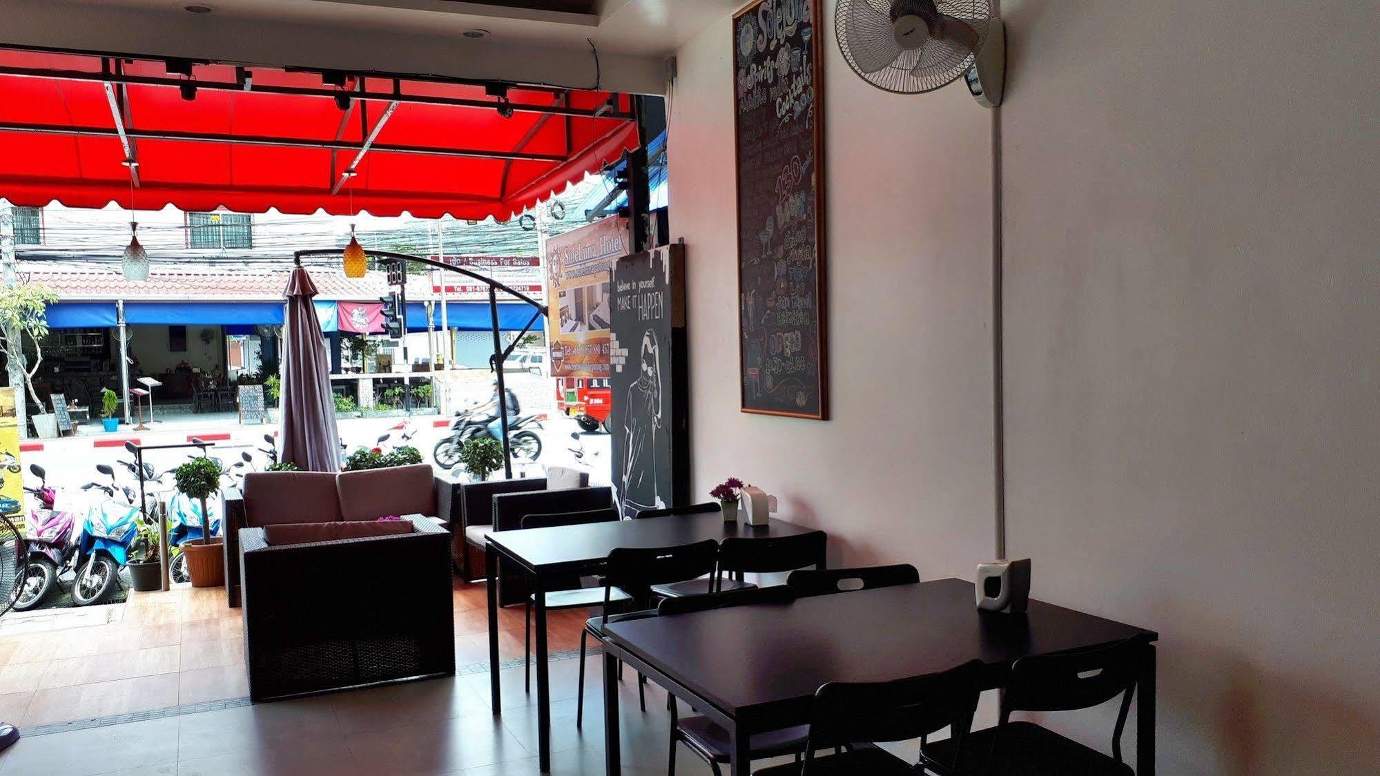 Soleluna Hotel Patong Bagian luar foto