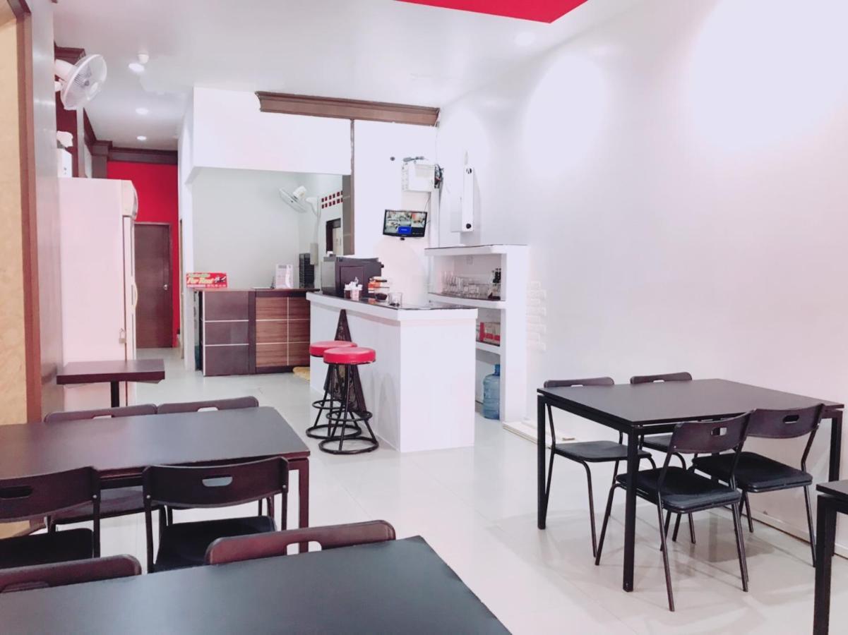 Soleluna Hotel Patong Bagian luar foto